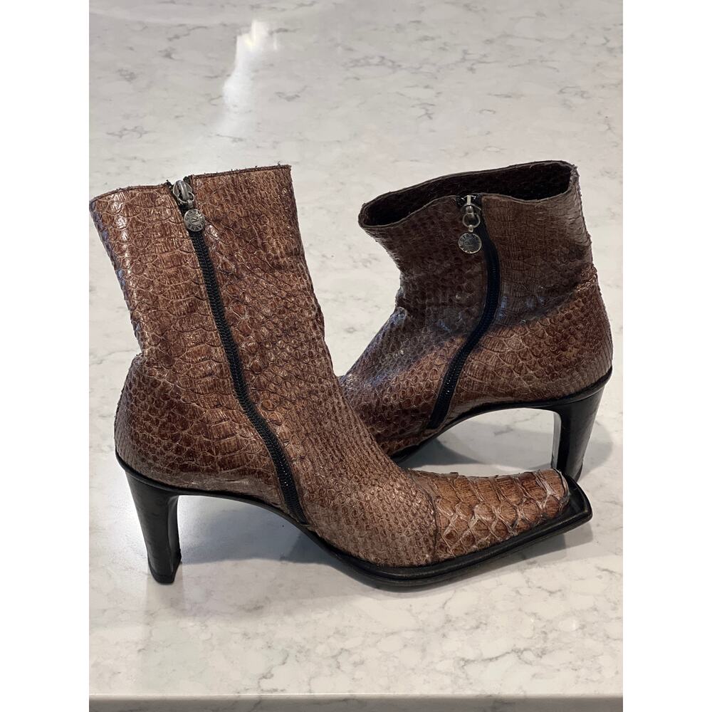 Gianni Bravo Women’s Leather Phyton Square Toe Shoe Ankle‎ Bootie Size 6 Brown